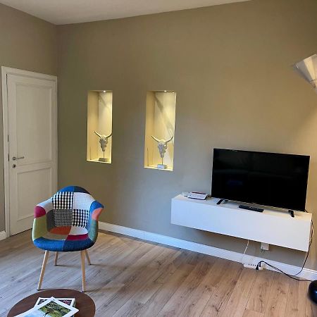 Luxury Apartment In City Center Флоренция Экстерьер фото