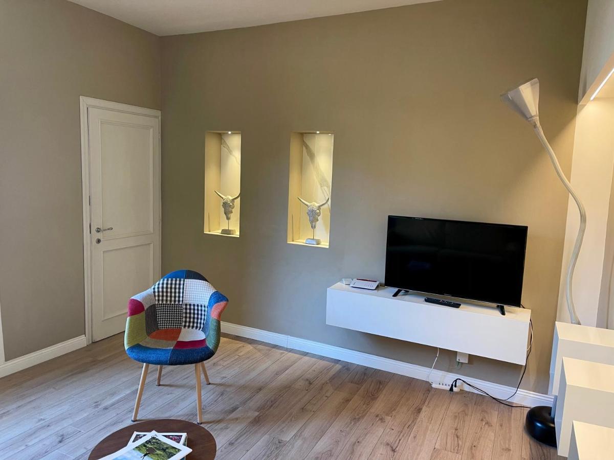 Luxury Apartment In City Center Флоренция Экстерьер фото