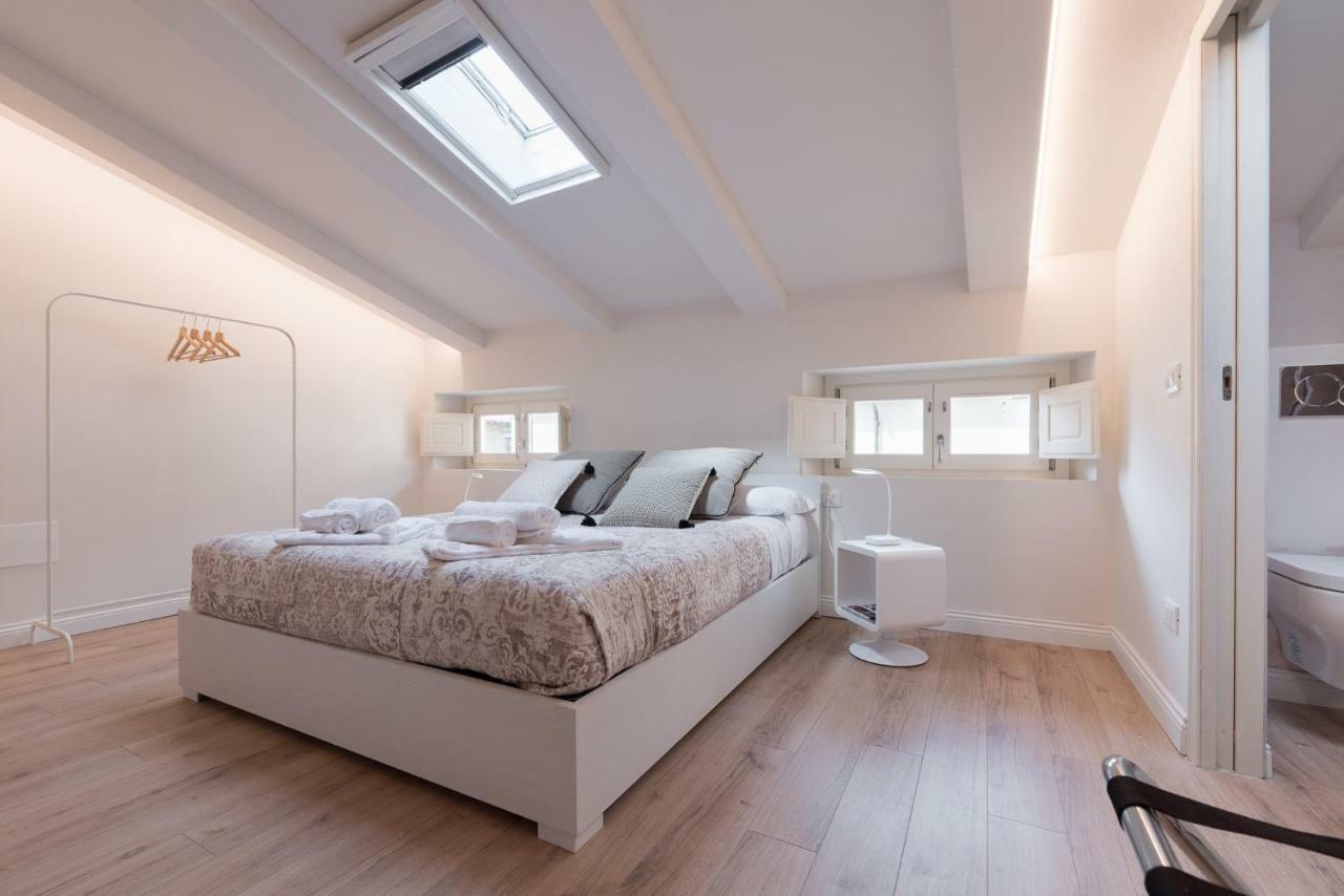 Luxury Apartment In City Center Флоренция Экстерьер фото