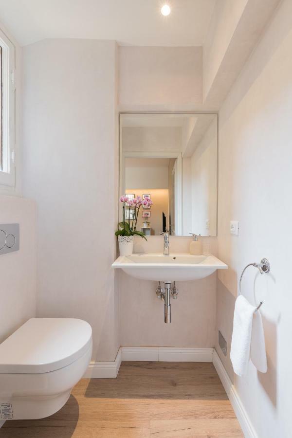 Luxury Apartment In City Center Флоренция Экстерьер фото
